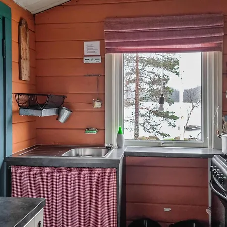 2 Bedroom Beautiful In Vatnestrom